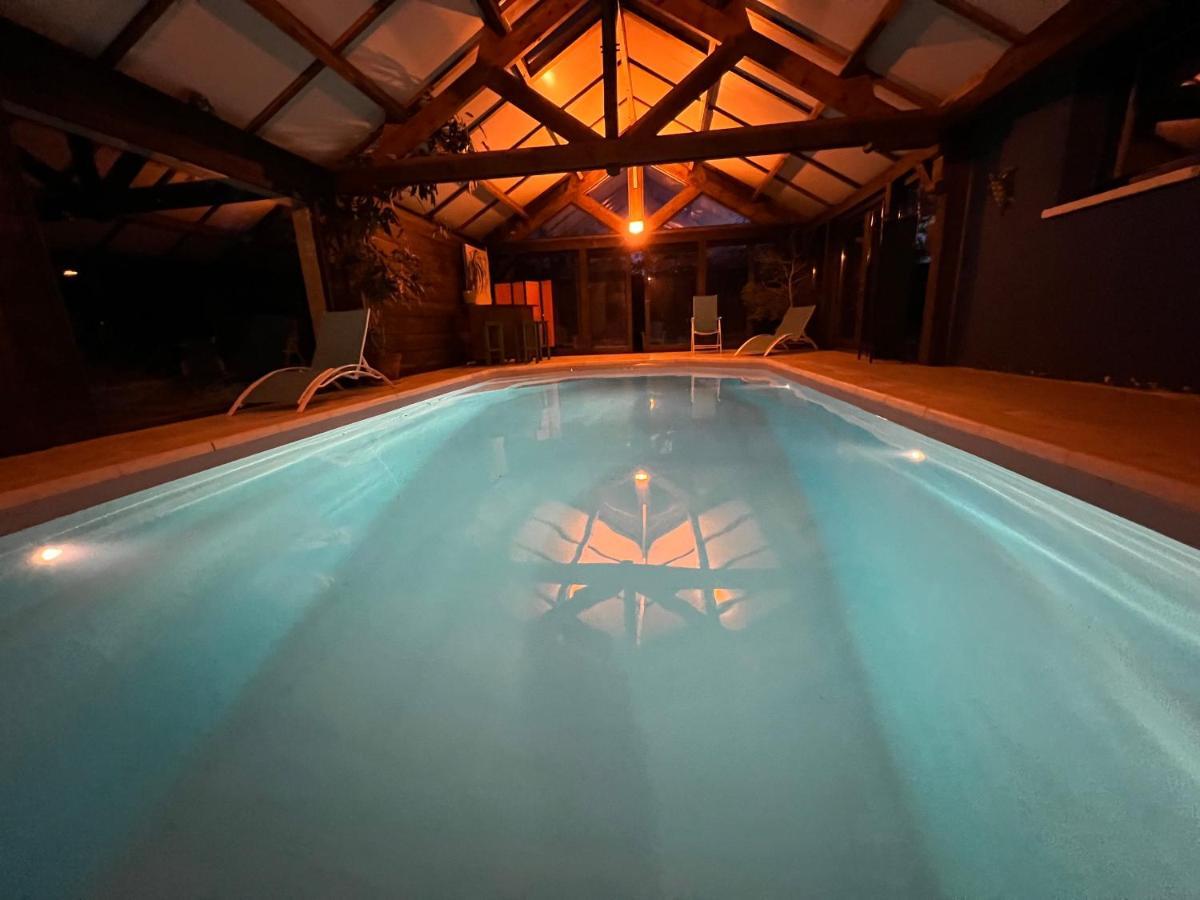 Maison Avec Piscine Et Sauna A Vire 외부 사진