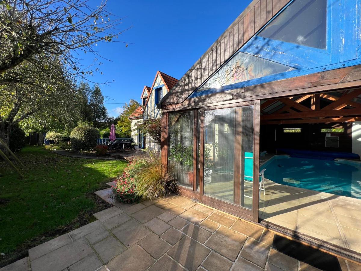 Maison Avec Piscine Et Sauna A Vire 외부 사진